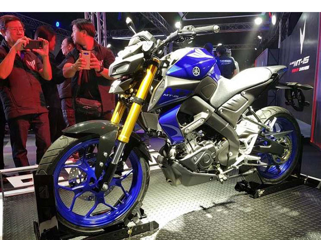 Naked bike Yamaha MT-15 2019 cập bến thị trường Việt, giục phái mạnh ”xuống tiền”