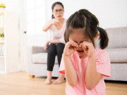 Giáo dục - du học - Mẹo giúp xoa dịu một đứa trẻ đang bực tức