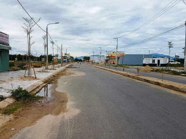 Kinh doanh - Tung tin Đà Nẵng sáp nhập thị xã của Quảng Nam để "thổi" giá đất