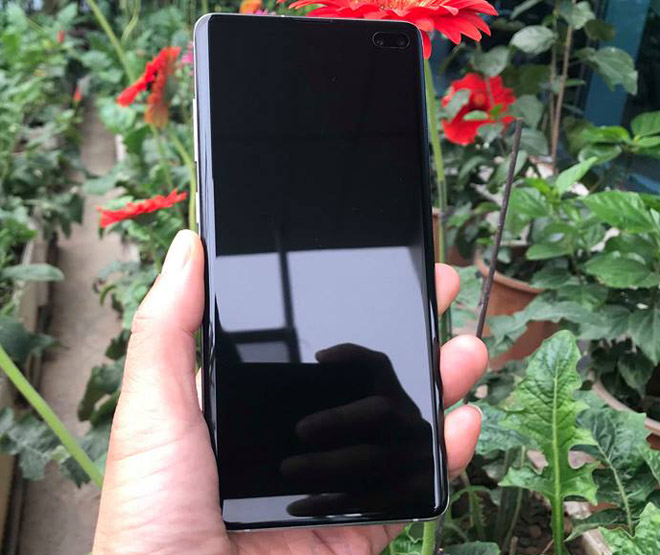 Đánh giá chi tiết Galaxy S10+: Siêu phẩm đáng đồng tiền - 1