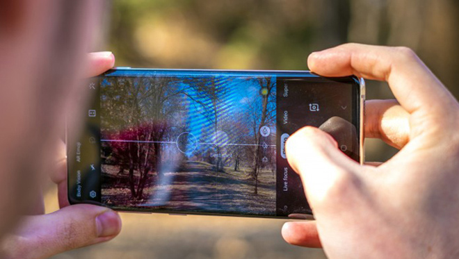 Đánh giá chi tiết Galaxy S10+: Siêu phẩm đáng đồng tiền - 14