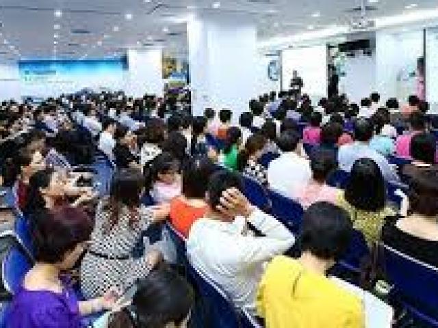 Kinh doanh - Lôi kéo khách hàng bất chính bị phạt 200 triệu đồng