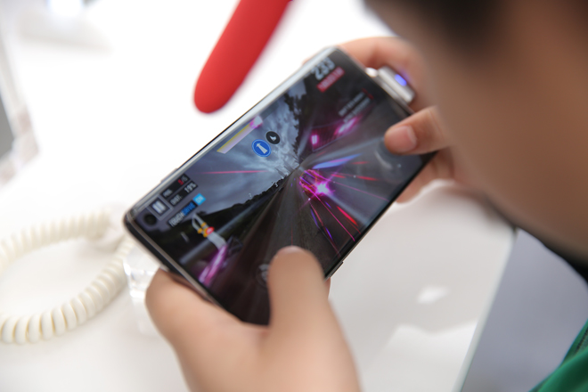 Galaxy S10 ra mắt fan Việt, có mặt tại hơn 70 quốc gia - 9