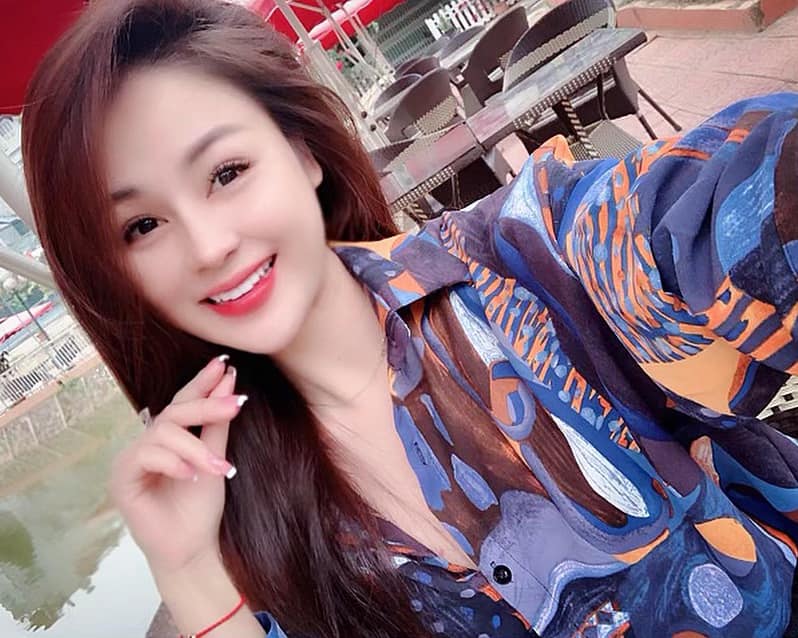 Ngỡ ngàng nhan sắc đời thực của cô Cúc &#34;Những cô gái trong thành phố&#34; - 3