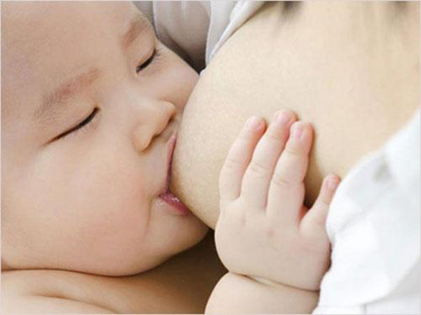 Mẹ làm gì khi trẻ sơ sinh ít ngủ, khó ngủ? - 2