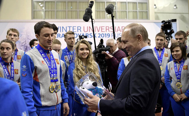 Thể thao Nga gây choáng Olympic sinh viên: 35 HCV công phá lịch sử - 1