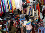 Thị trường - Tiêu dùng - Hàng ngoại lộng hành gắn mác &quot;made in Vietnam&quot;