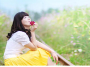 Cái gì đi lên đồi bằng 3 chân nhưng xuống đồi bằng 4 chân?