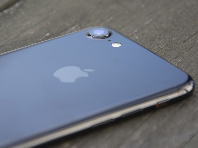 Thời trang Hi-tech - iPhone 7 tân trang được bán với giá chỉ 5,1 triệu đồng