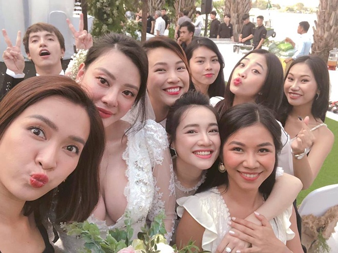 Cô bạn thân khoe vẻ gợi cảm gây chú ý hơn Nhã Phương là ai? - 1