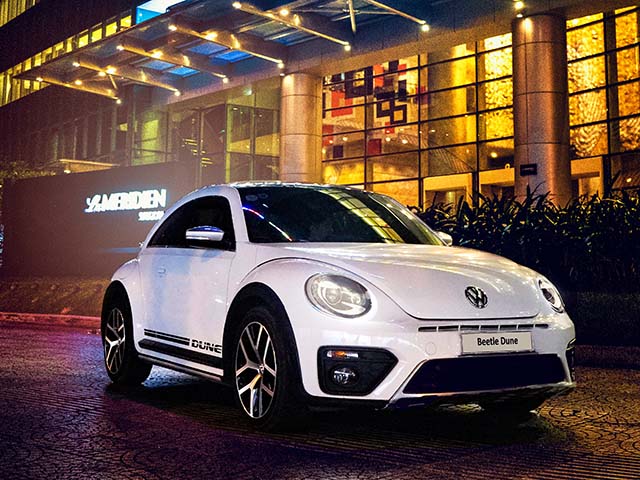 Ăn tối khách sạn 5 sao cùng Volkswagen Beetle Dune - Mẫu xe ”dễ thương” có giá ngang Mercedes C-Class