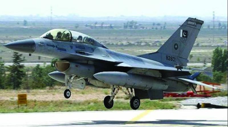 Pakistan đưa toàn bộ phi đội F-16 đến sát biên giới Ấn Độ - 1