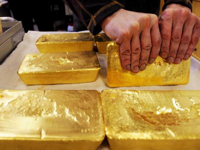 Kinh doanh - Giá vàng hôm nay 13/3: Vàng bất ngờ bật tăng mạnh