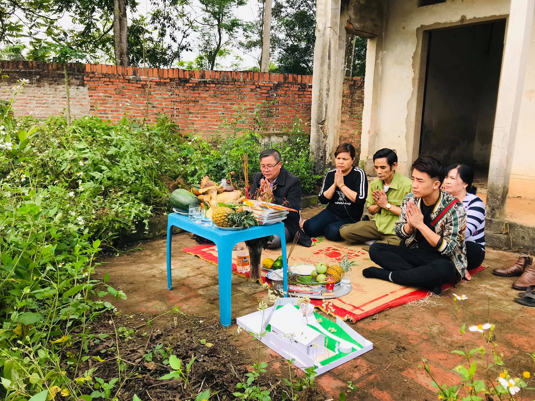 30 tuổi, &#34;thánh chế&#34; Đỗ Duy Nam xây nhà vườn ở Tam Đảo tặng bố mẹ - 5