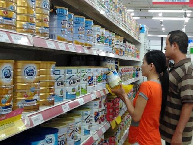 Thị trường - Tiêu dùng - Người Việt tăng chi tiền mua sữa ngoại