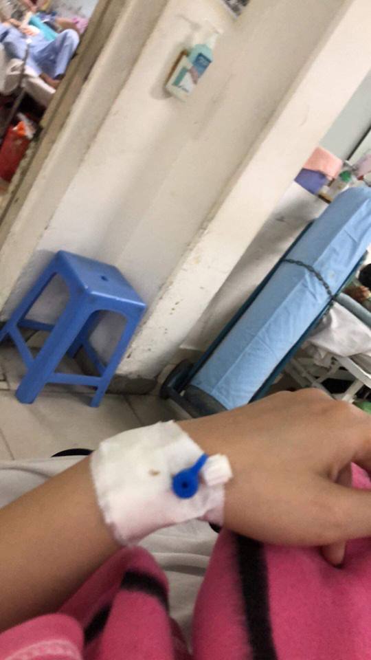 Nữ ca sĩ bị chỉ trích đem chuyện đi cấp cứu để tạo chiêu trò là ai? - 2