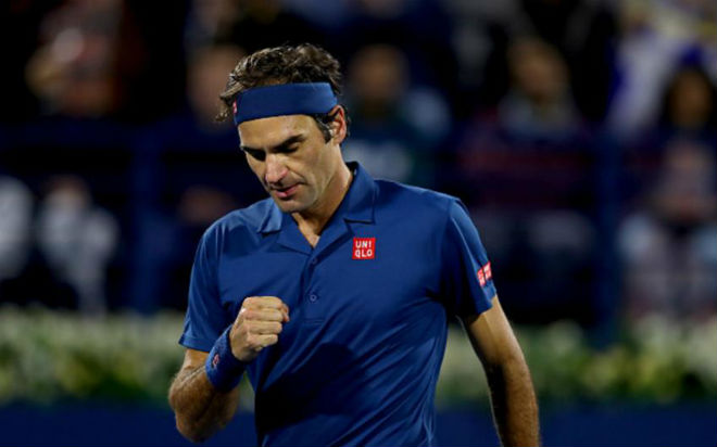 Federer - Wawrinka: Trừng phạt sai lầm, 2 set ngỡ ngàng - 1