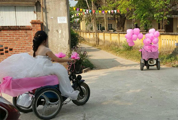 Đám cưới của cặp đôi đặc biệt khiến dân mạng vỡ òa cảm xúc - 4