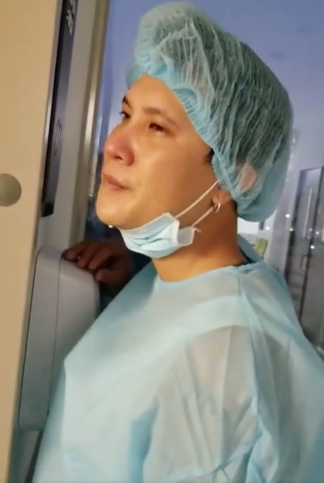 Nhan sắc gây bất ngờ của em gái Nhã Phương sau 2 tháng sinh con - 12