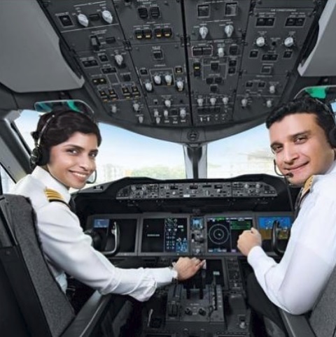 Gặp nữ phi công xinh đẹp làm nên lịch sử ở Ấn Độ - 2