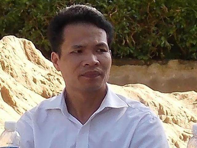 Tin tức trong ngày - Nóng 24h qua: Bắt dân chui qua háng, Chủ tịch MTTQ mất chức