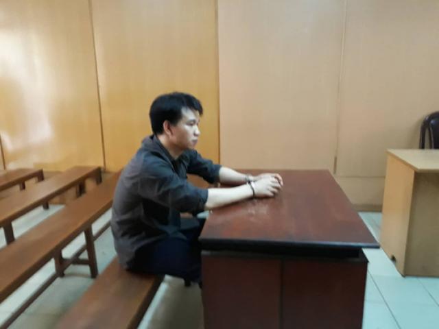 Pháp luật - Vào trại giam trốn… truy nã