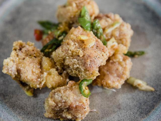 Ẩm thực - Sườn rang muối tiêu: món ngon cuối tuần "hạ gục" cả nhà