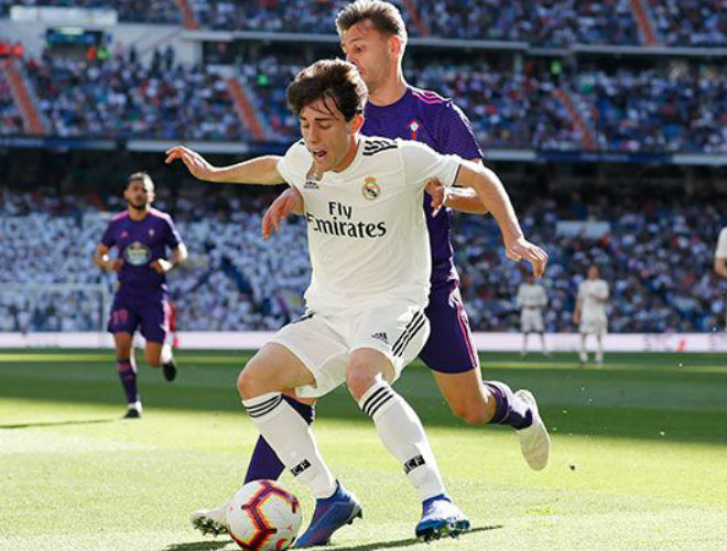 Real Madrid - Celta Vigo: Hiệp 2 bùng nổ, siêu sao &#34;tặng quà&#34; Zidane - 1