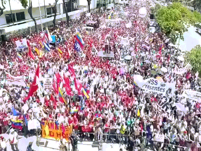 Video: Ngay ở “trái tim” nước Mỹ, người dân xuống đường ủng hộ TT Maduro