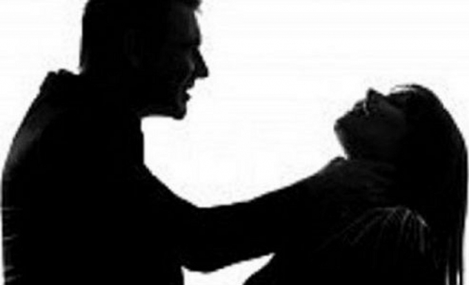 Người đàn ông có vợ dốc tiền &#34;bao gái&#34; nhưng nhận cái kết &#34;đắng lòng&#34;  - 1