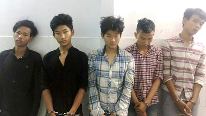 Con đường sa ngã của những tội phạm nhí - 2