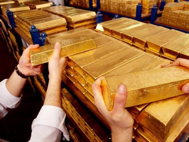 Kinh doanh - Giá vàng hôm nay 19/3: Vàng đột ngột tăng vọt