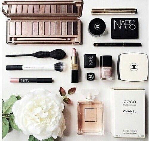 Nếu đồ make up có những dấu hiệu này, hãy cho ngay vào sọt rác! - 1