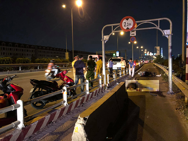 Vụ dải phân cách “cản” ô tô gây chết người: Đơn vị liên quan nói gì về trách nhiệm? - 3