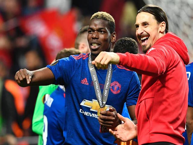 Ibrahimovic khẩu chiến huyền thoại MU: Pogba họa vô đơn chí vướng ồn ào