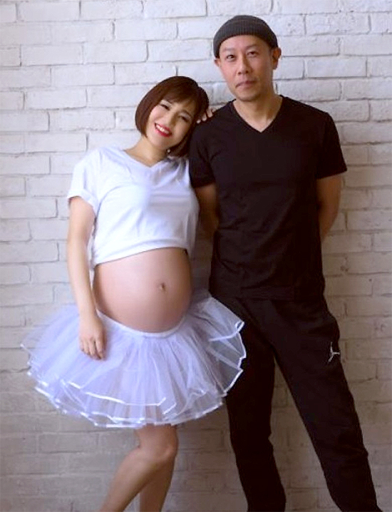 Thánh nữ 18+ Aoi Sora hồi hộp chờ ngày đón cặp song sinh chào đời - 5