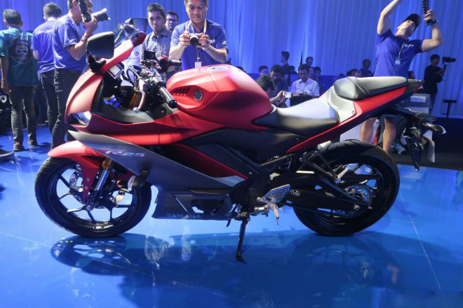 2019 Yamaha YZF-R25 chốt giá bán, hút dân tập chơi - 4