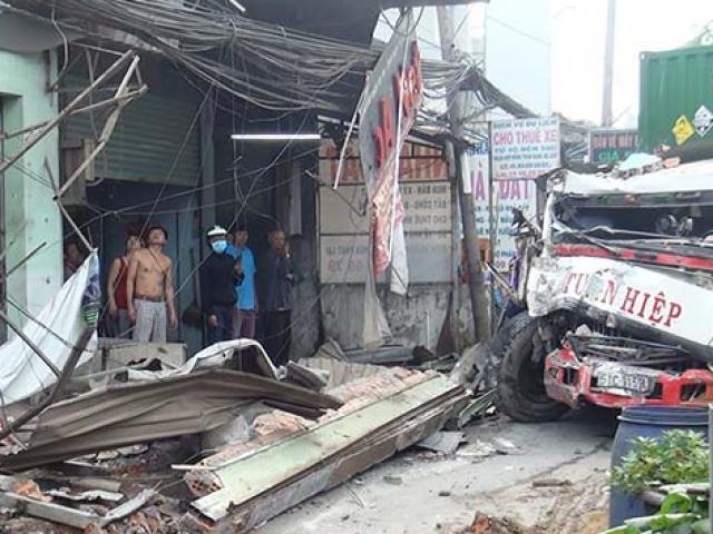 Tin tức trong ngày - Một huyện ở TP.HCM có tới 143 người chết vì TNGT trong một năm