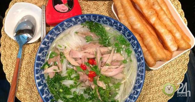 Công thức làm phở gà sạch tại nhà ngon tuyệt cú mèo