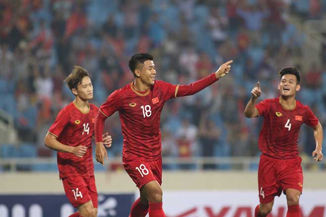 U23 Việt Nam - U23 Brunei: Đại thắng set tennis, đoạt ngôi đầu bảng - 1