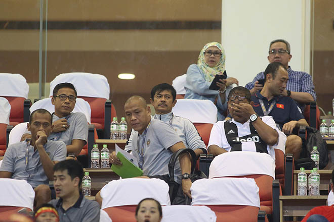 U23 Việt Nam thắng áp đảo Brunei: HLV Thái Lan không xem, HLV Indonesia do thám - 1