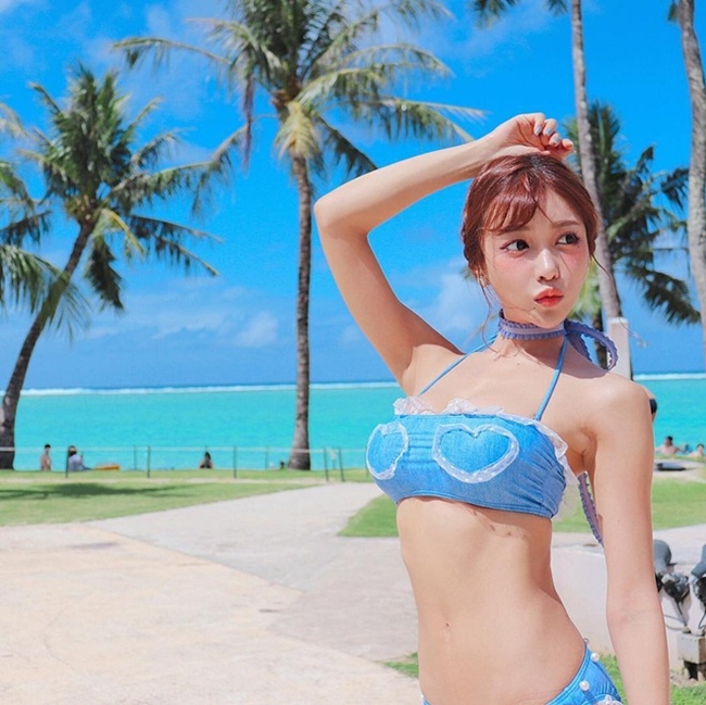 Asuka Kirara gia nhập ngành công nghiệp phim 18+ từ năm 2007. Tới nay, cô vẫn được coi là &#34;nữ hoàng phim 18+&#34; ở Nhật Bản thậm chí là không có đối thủ dù có nhiều đàn em kế cận xuất sắc.
