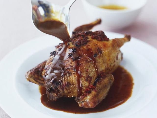 Media - Khám phá món sốt quý tộc của Anh được sinh ra nhờ bị "bỏ quên"