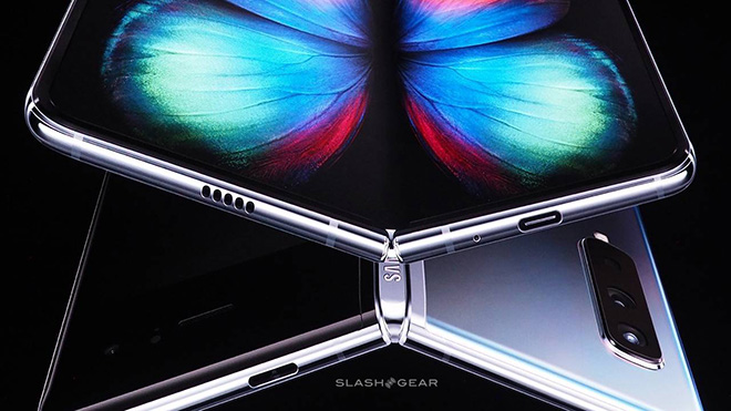 Vì sao Samsung chọn màn hình gập vào trong cho Galaxy Fold? - 1