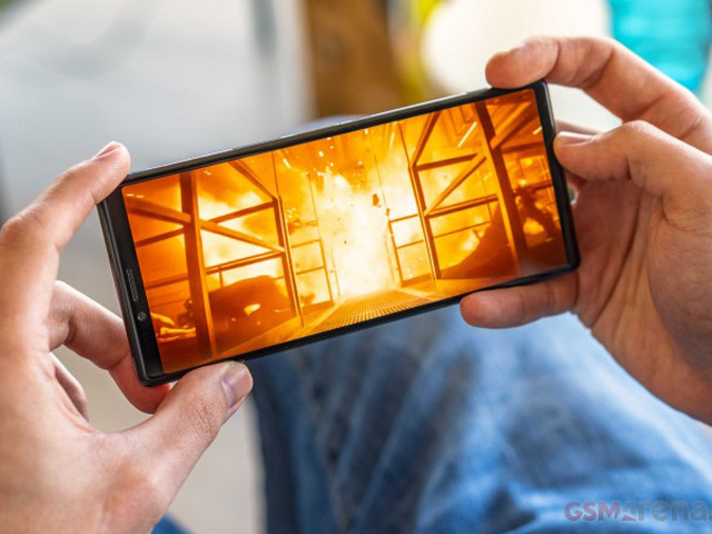 Sony Xperia 1 mang tới trải nghiệm màn hình 4K tuyệt đỉnh 24/24