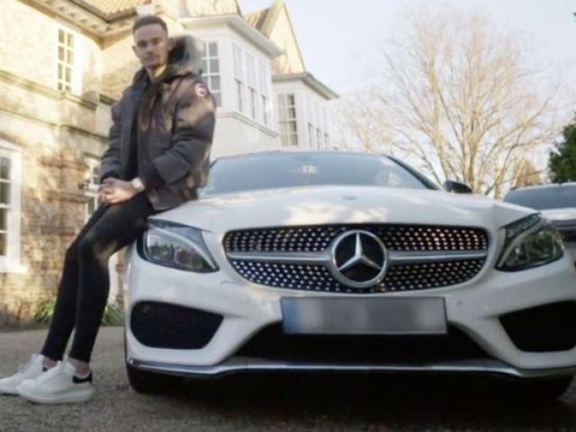 Bạn trẻ - Cuộc sống - Cuộc sống của con nhà siêu giàu không xu dính túi