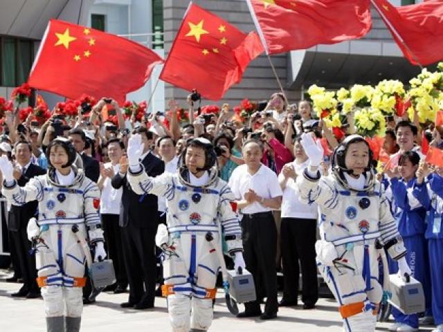 Trung Quốc và tham vọng làm giàu từ Mặt Trăng