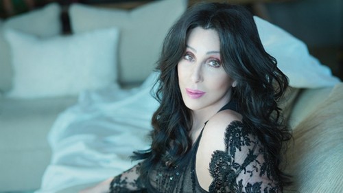 Bí quyết chống lão hóa của danh ca Cher - 1