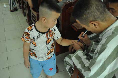 Gặp lại người chồng cuồng sát vợ và bạn học trong nhà nghỉ vì bị “cắm sừng” - 2