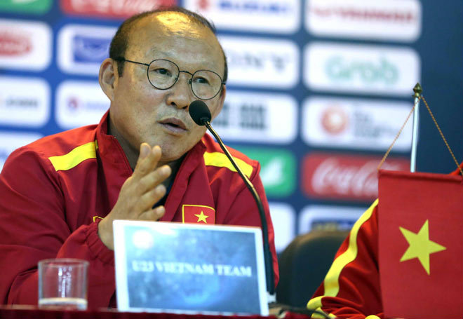 Họp báo U23 Việt Nam - Indonesia: Thầy Park nhớ Công Phượng, Văn Đức - 1